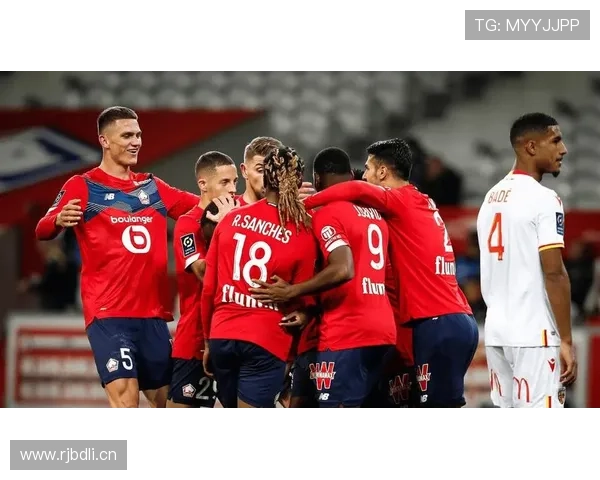 巴黎圣日耳曼欧冠短板未根除，球队稳定性面临考验，争冠前景仍有变数