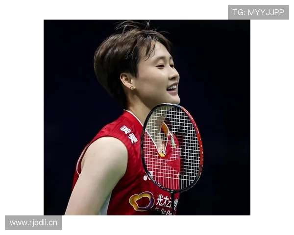 陈雨菲每天吃草训练12小时，结果奖金还不够买她穿坏的鞋？